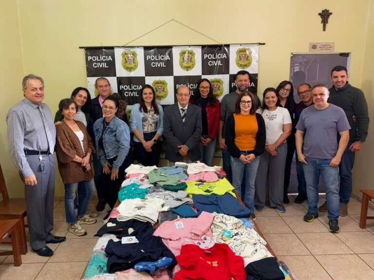 Polícia Civil faz doação de agasalhos e reforça ação solidária em Tupã policia-civil-realiza-doacao-de-agasalhos-e-reforca-acao-solidaria-em-tupa