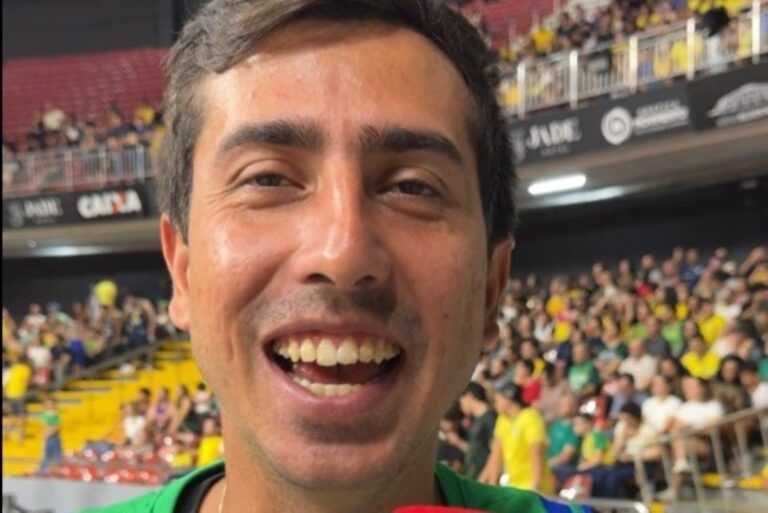 caio-bonfim-parabeniza-alison-dos-santos-por-recorde-nos-400m-com-barreiras